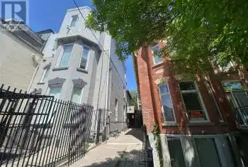 206 Carlton Street Unit# B104, Toronto (Cabbagetown-South St. James Town), Ontario M5A2L1, 1 Bedroom Bedrooms, ,1 BathroomBathrooms,All Houses,For Rent,Carlton,C12062019