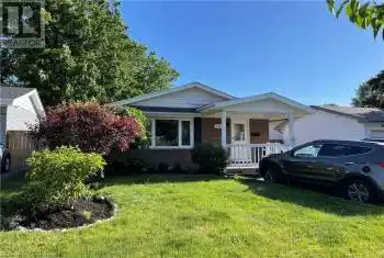 148 GREEN VALLEY Drive, Kitchener, Ontario N2P1C4, 4 Bedrooms Bedrooms, ,2 BathroomsBathrooms,All Houses,For Sale,GREEN VALLEY,40713635