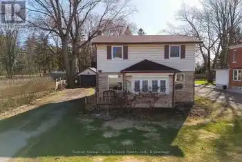 183 Huron Road, Perth South (Sebringville), Ontario N0K1X0, 3 Bedrooms Bedrooms, ,2 BathroomsBathrooms,All Houses,For Sale,Huron,X12062466