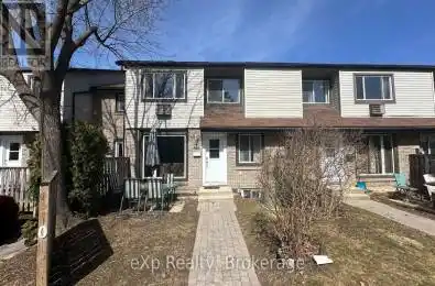 380 Scottsdale Drive Unit# 32 Guelph (Dovercliffe Park/Old University)