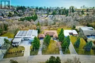 61 Hill Crescent Toronto (Scarborough Village) Ontario M1M1J3
