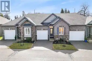 244 DUNDAS Street Unit# 2 Paris Ontario N3L0B4
