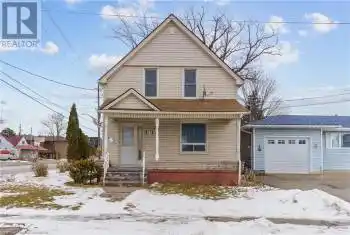 21 BRIDGE Street, Port Colborne, Ontario L3K2G9, ,Commercial,For Sale,BRIDGE,40713658