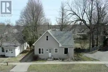 261 QUEEN Street, Simcoe, Ontario N3Y3Y8, 3 Bedrooms Bedrooms, ,2 BathroomsBathrooms,All Houses,For Sale,QUEEN,40706291