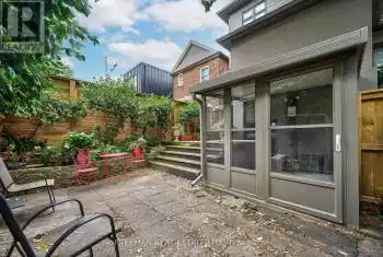 351 Windermere Avenue, Toronto (High Park-Swansea), Ontario M6S3L1, 2 Bedrooms Bedrooms, ,1 BathroomBathrooms,All Houses,For Rent,Windermere,W12063029