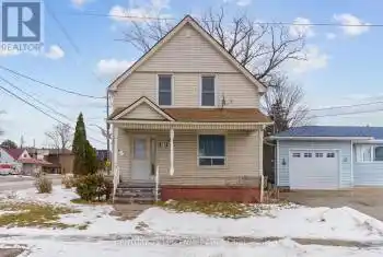 21 Bridge Street, Port Colborne (875 - Killaly East), Ontario L3K2G9, 4 Bedrooms Bedrooms, ,1 BathroomBathrooms,Commercial,For Sale,Bridge,X12063052