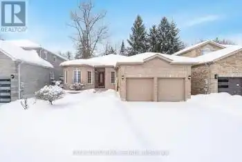 40 Ruffet Drive, Barrie (Edgehill Drive), Ontario L4N0P1, 3 Bedrooms Bedrooms, ,3 BathroomsBathrooms,All Houses,For Sale,Ruffet,S12062581