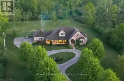 5045 MICHENER Road Fort Erie (337 - Crystal Beach) Ontario L0S1R0