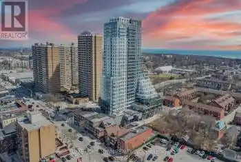286 Main Street Unit# 810, Toronto (East End-Danforth), Ontario M4C0B3, 2 Bedrooms Bedrooms, ,2 BathroomsBathrooms,Condo,For Sale,Main,E12063251