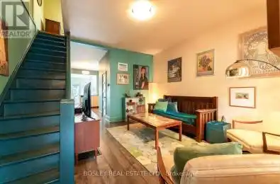 41 Winnifred Avenue Toronto (South Riverdale) Ontario M4M2X2