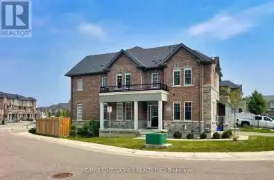 305 Clay stones Street Newmarket (Glenway Estates) Ontario L3X0M1