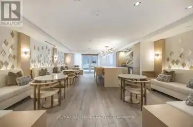 88 Cumberland Street Unit# 908 Toronto (Annex) Ontario M5R1A3