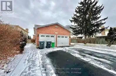 1613 Stillriver Crescent Mississauga (Streetsville) Ontario L5M3X2