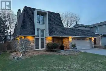2353 Sinclair Circle, Burlington (Brant Hills), Ontario L7P3C1, 4 Bedrooms Bedrooms, ,3 BathroomsBathrooms,All Houses,For Sale,Sinclair,W12063574
