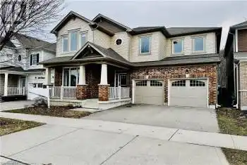 340 FALLING GREEN Crescent, Kitchener, Ontario N2R0G4, 5 Bedrooms Bedrooms, ,4 BathroomsBathrooms,All Houses,For Sale,FALLING GREEN,40713906