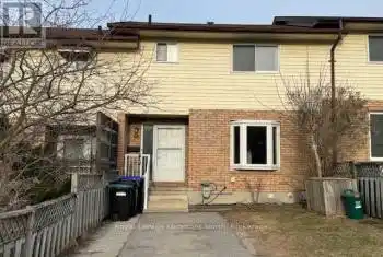 68 Osborn Street, Essa (Angus), Ontario L0M1B0, 3 Bedrooms Bedrooms, ,2 BathroomsBathrooms,All Houses,For Sale,Osborn,N12063751