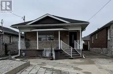 92 Foxwell Street Toronto (Rockcliffe-Smythe) Ontario M6N1Z5