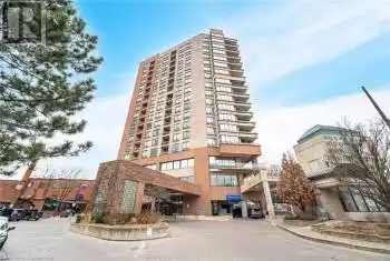 1 BELVEDERE Court Unit# PH5, Brampton, Ontario L6V4M6, 2 Bedrooms Bedrooms, ,2 BathroomsBathrooms,Condo,For Sale,BELVEDERE,40713561