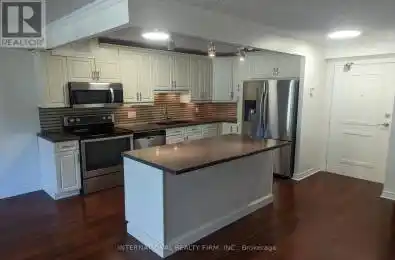 2929 Aquitaine Avenue Unit# 211 Mississauga (Meadowvale) Ontario L5N2C