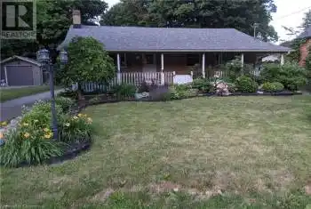 16 MARGARET Street, Waterdown, Ontario L0R2H0, 4 Bedrooms Bedrooms, ,2 BathroomsBathrooms,All Houses,For Sale,MARGARET,40712808