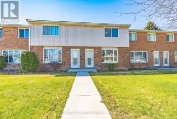 690 Andrew Malcolm Drive, Kincardine, Ontario N2Z1P3, 3 Bedrooms Bedrooms, ,3 BathroomsBathrooms,All Houses,For Sale,Andrew Malcolm,X12064424