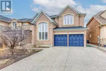 16 HENDERSON Street, Hamilton (Ancaster), Ontario L9K0H1, 6 Bedrooms Bedrooms, ,5 BathroomsBathrooms,All Houses,For Sale,HENDERSON,X12064806
