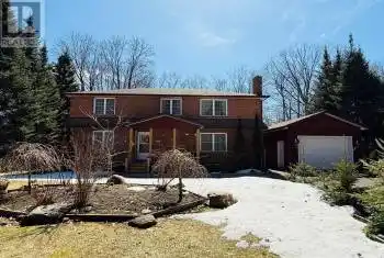 140 Wolfe Trail, Tiny, Ontario L9M0H7, 4 Bedrooms Bedrooms, ,3 BathroomsBathrooms,All Houses,For Sale,Wolfe,S12064747