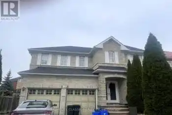 102 William Booth Avenue, Newmarket (Woodland Hill), Ontario L3X3B1, 2 Bedrooms Bedrooms, ,1 BathroomBathrooms,All Houses,For Rent,William Booth,N12065034