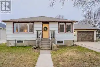 645 KING Street, Palmerston, Ontario N0G2P0, 5 Bedrooms Bedrooms, ,3 BathroomsBathrooms,All Houses,For Sale,KING,40714056