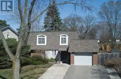 463 Lolita Gardens Mississauga (Mississauga Valleys) Ontario L5A2A8