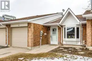 696 King Street Unit# 94, Midland, Ontario L4R5B7, 2 Bedrooms Bedrooms, ,2 BathroomsBathrooms,All Houses,For Sale,King,S12048900