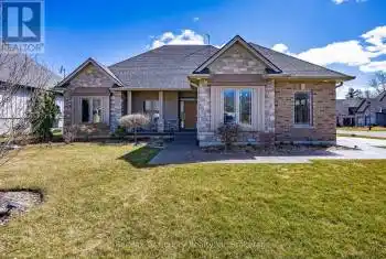 47 Wood Haven Drive, Tillsonburg, Ontario N4G0A6, 2 Bedrooms Bedrooms, ,2 BathroomsBathrooms,All Houses,For Sale,Wood Haven,X12065694