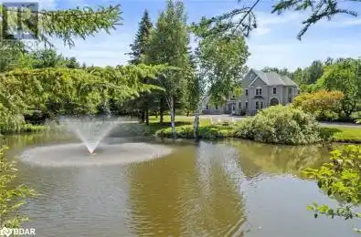 7833 POPLAR Clearview Ontario L9Y5N4