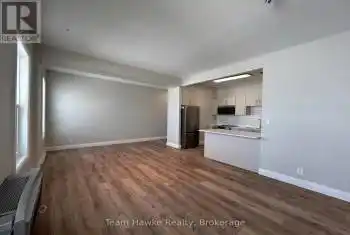 521 Bay Street Unit# 14, Midland, Ontario L4R1L2, 2 Bedrooms Bedrooms, ,1 BathroomBathrooms,All Houses,For Rent,Bay,S12065900
