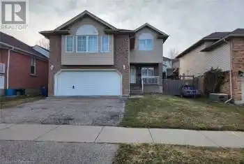 104 MILFOIL Crescent, Kitchener, Ontario N2E3L3, 3 Bedrooms Bedrooms, ,3 BathroomsBathrooms,All Houses,For Rent,MILFOIL,40713999