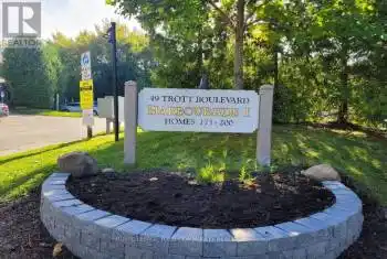 49 TROTT Boulevard Unit# 179, Collingwood, Ontario L9Y5B8, 2 Bedrooms Bedrooms, ,2 BathroomsBathrooms,Condo,For Sale,TROTT,S12065850