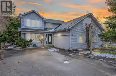 87 LORILEE Crescent Kitchener Ontario N2N2J3
