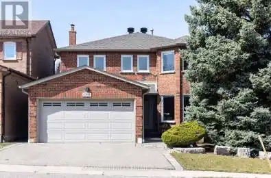 1555 Sir Monty's Drive Mississauga (East Credit) Ontario L5N4N8
