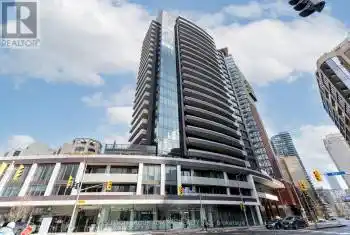 88 Davenport Road Unit# 1701, Toronto (Annex), Ontario M5R0A5, 2 Bedrooms Bedrooms, ,3 BathroomsBathrooms,Condo,For Rent,Davenport,C12066457