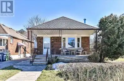 507 Plains Road Toronto (East York) Ontario M4C2Z2
