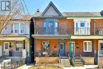 535 Perth Avenue, Toronto (Weston-Pellam Park), Ontario M6N2W6, 3 Bedrooms Bedrooms, ,2 BathroomsBathrooms,All Houses,For Sale,Perth,W12066191