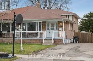 2469 Yeovil Road Mississauga (Clarkson) Ontario L5J2G1