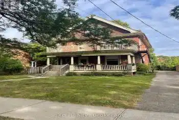 126 Chatham Street, Brant (Brantford Twp), Ontario N3S4G4, 6 Bedrooms Bedrooms, ,4 BathroomsBathrooms,All Houses,For Sale,Chatham,X12066864