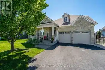 399 Lakeshore Road, Port Hope, Ontario L1A0A4, 4 Bedrooms Bedrooms, ,4 BathroomsBathrooms,All Houses,For Sale,Lakeshore,X12065834