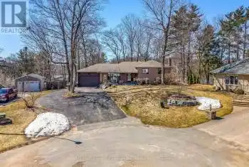9 Brule Street, Penetanguishene, Ontario L9M1B2, 4 Bedrooms Bedrooms, ,3 BathroomsBathrooms,All Houses,For Sale,Brule,S12065956