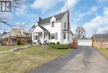 212 FIRST AVE Avenue, Port Dover, Ontario N0A1N0, 3 Bedrooms Bedrooms, ,2 BathroomsBathrooms,All Houses,For Sale,FIRST AVE,40713772