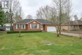 46103 New Sarum Line, Central Elgin (New Sarum), Ontario N5P3S7, 2 Bedrooms Bedrooms, ,1 BathroomBathrooms,All Houses,For Sale,New Sarum,X12066539