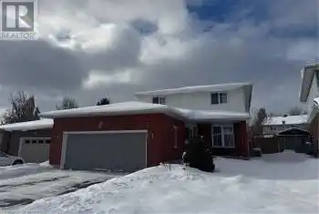 199 EASTFOREST Trail, Kitchener, Ontario N2N3E8, 3 Bedrooms Bedrooms, ,1 BathroomBathrooms,All Houses,For Rent,EASTFOREST,40711463