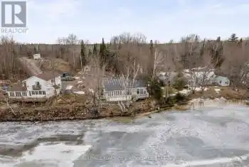 137 Mundts Bay Lane, North Algona Wilberforce, Ontario K0J1X0, 2 Bedrooms Bedrooms, ,2 BathroomsBathrooms,All Houses,For Sale,Mundts Bay,X12067281