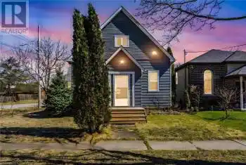 203 CHAFFEY Street, Welland, Ontario L3B2Y7, 4 Bedrooms Bedrooms, ,2 BathroomsBathrooms,All Houses,For Sale,CHAFFEY,40709051